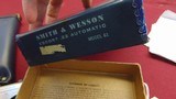 SMITH & WESSON MODEL 61-2 NICKEL SEMI AUTO PISTOL 22LR WITH BOX - 4 of 15