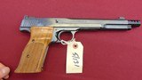 SMITH & WESSON MODEL 41 NO DASH SEMI AUTO TARGET PISTOL 22 LR - 1 of 12
