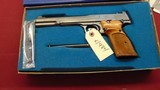 sold - anthony- SMITH & WESSON MODEL 41 NO DASH SEMI AUTO TARGET PISTOL 22 LR WITH BOX - 2 of 18