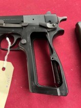 BROWNING HIGH POWER SEMI AUTO PISTOL 9MM - 14 of 15