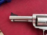 MAGNUM RESEARCH BFR STAINLESS
REVOLVER 44 MAGNUM - 10 of 11