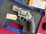 SMITH & WESSON MODEL 686-6 REVOLVER 357 MAGNUM - 1 of 10