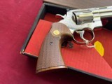 COLT PYTHON 357 MAGNUM 4