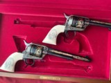 COLT / WINCHESTER SINGLE ACTION ARMY REVOLVERS 44-40 CASED DISPLAY - 8 of 24