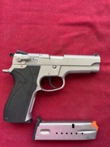 sale pending -mile-- SMITH & WESSON MODEL 5906 STAINLESS SEMI AUTO PISTOL 9MM - 4 of 12
