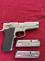 sale pending -mile-- SMITH & WESSON MODEL 5906 STAINLESS SEMI AUTO PISTOL 9MM - 1 of 12