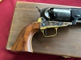 SOLD - JAMES - COLT 3RD GEN DRAGOON BLACK POWDER REVOLVER 44 CAL. WITH COLT DISPLAY MADE 1977 - 7 of 18