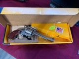 RUGER NEW MODEL BLACKHAWK REVOLVER 357 ( 200TH YEAR AMERICAN LIBERTY ) - 1 of 14
