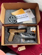 SIG SAUER M17 MODEL UDM17-9- SURPLUS U.S. MILITARY PISTOL 9MM - 1 of 14