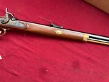 THOMPSON CENTER HAWKINS STYLE 50 CALIBER MUZZLE LOADER RIFLE - 4 of 11