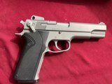 SMITH & WESSON MODEL 1006 STAINLESS SEMI AUTO 10MM PISTOL - 4 of 13