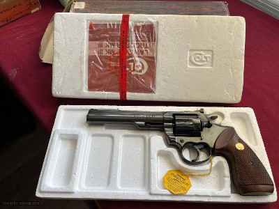 COLT TROOPER MKIII REVOLVER 22LR - UNFIRED