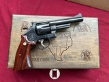 SMITH & WESSON MODEL 544 TEXAS WAGON TRAIN COMMEMORATIVE REVOLVER 44-40 - 1 of 12