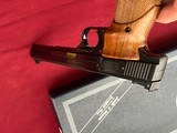 SMITH & WESSON MODEL 41 SEMI AUTO PISTOL 22LR - MINTY !! - 15 of 25
