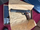 SMITH & WESSON MODEL 41 SEMI AUTO PISTOL 22LR - MINTY !! - 9 of 25