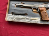 SMITH & WESSON MODEL 41 SEMI AUTO PISTOL 22LR - MINTY !! - 8 of 25