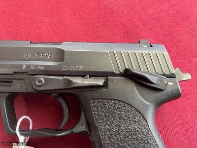 HECKLER & KOCK HK USP 40 SEMI AUTO PISTOL 40 S&W - Image 3 of 10
