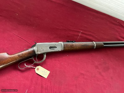 WINCHESTER MODEL 1894 SADDLE RING CARBINE 32 W.S. MADE 1925 - Image 2 of 15