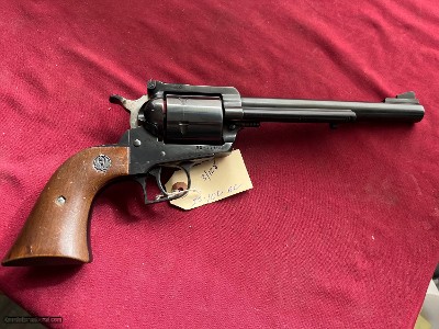 RUGER NEW MODEL SUPER BLACKHAWK 44 MAGNUM 7 1/2