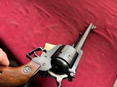 RUGER NEW MODEL SUPER BLACKHAWK 44 MAGNUM 7 1/2