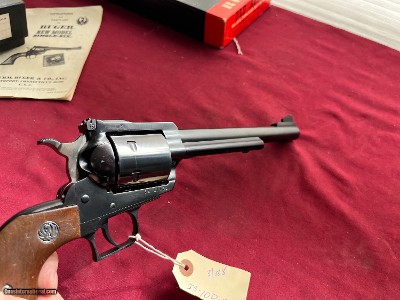 RUGER NEW MODEL SUPER BLACKHAWK 44 MAGNUM 7 1/2