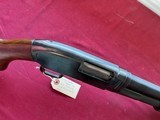 WINCHESTER MODEL 12 U.S. PROPERTY RIOT SHOTGUN 12 GA - MADE 1942 W.B. INSPECTED - 6 of 18