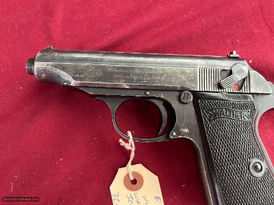 WWII WALTHER PP SEMI AUTO WARTIME PISTOL 32ACP ~ Sale $1500.00 - Image 4 of 17