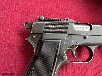 BROWNING FN HI POWER CANADIAN INGLIS SEMI AUTO PISTOL 9MM WITH STOCK - Image 9 of 24
