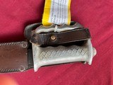 NEW ZEALAND WWII KNUCKLE KNIFE W/ SHEATH - 4 of 6