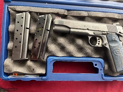 COLT GOVERNMENT MODEL 1911A1 COMPETITION SERIES 9MM - Image 4 of 11
