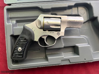 RUGER MODEL SP101 REVOLVER 357 MAGNUM 2 1/4 