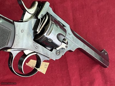 WEBLEY MILITARY MARK VI REVOLVER 45ACP - Image 9 of 14