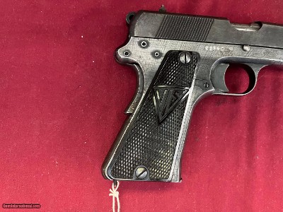GERMAN WWII F.B. RADOM VIS MODE 35SEMI AUTO PISTOL 9MM - Image 6 of 19