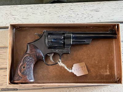 SMITH & WESSON REGISTERED MAGNUN REVOLVER 357 MAGNUM