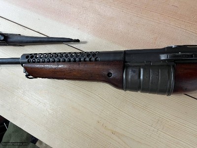 JOHNSON MODEL 1941 MILITARY SEMI AUTO RIFLE 30-06 W/ BAYONET - Image 13 of 25