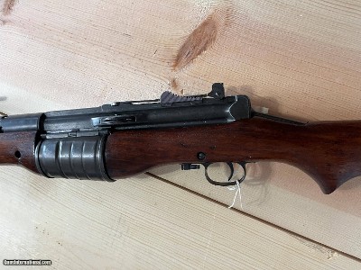 JOHNSON MODEL 1941 MILITARY SEMI AUTO RIFLE 30-06 W/ BAYONET - Image 12 of 25