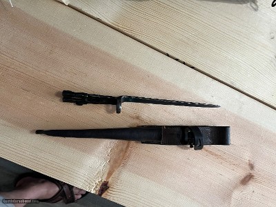 JOHNSON MODEL 1941 MILITARY SEMI AUTO RIFLE 30-06 W/ BAYONET - Image 24 of 25
