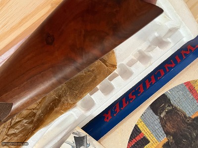 SALE $ 1350.00 ~ WINCHESTER MODEL 1894 LEVER ACTION LENDENDARY FRONTIERSMEN RIFLE 38-55 CALIBER - Image 18 of 22