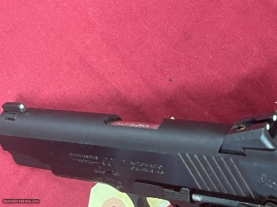 COLT COMBAT COMMANDER 1911 SEMIAUTO PISTL 45ACP - Image 9 of 12