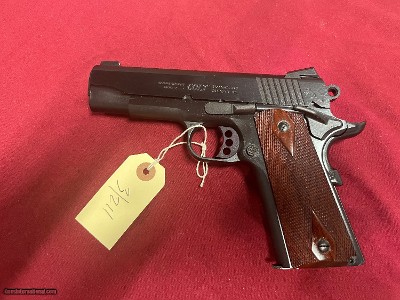 COLT COMBAT COMMANDER 1911 SEMI AUTO PISTOL 45ACP