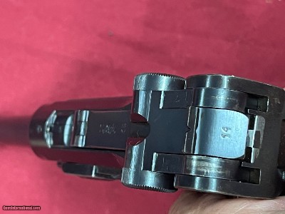 MAUSER P08 LUGER SEMI AUTO PISTOL S/42 