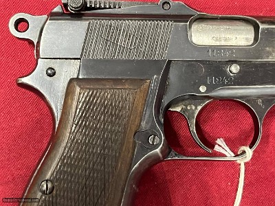 FABRIQUE NATIONALE FN BROWNING HI POWER 9MM ~ RARE WWII FINISH CONTRACT ~ - Image 4 of 13
