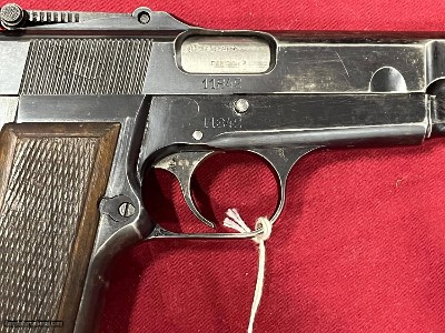 FABRIQUE NATIONALE FN BROWNING HI POWER 9MM ~ RARE WWII FINISH CONTRACT ~ - Image 3 of 13