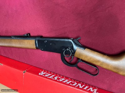 WINCHESTER MODEL 94AE LEVER ACTION TRAPPER CARBINE 44 MAGNUM - Image 3 of 12