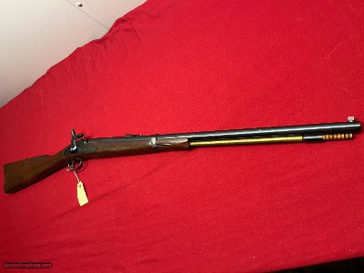 HARRINGTON & RICHARDSON SPRINGFIELD STALKER 45 CALIBER PERCUSSION RIFLE - Image 2 of 12