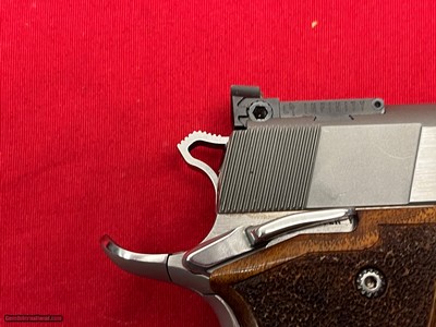 Sale $7250 ~ SVI INFINITY ULTIMATCH 1911 COMPETETION 45ACP SEMI AUTO PISTOL - Image 11 of 23