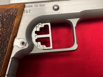 Sale $7250 ~ SVI INFINITY ULTIMATCH 1911 COMPETETION 45ACP SEMI AUTO PISTOL - Image 12 of 23