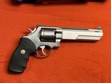 SMITH & WESSON MODEL 627PC REVOLVER 357 MAGNUM ~ 8-SHOT ~ PERFORMANCE CENTER - 4 of 17