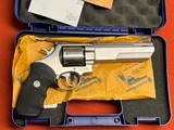 SMITH & WESSON MODEL 627PC REVOLVER 357 MAGNUM ~ 8-SHOT ~ PERFORMANCE CENTER - 1 of 17
