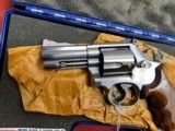 SMITH & WESSON MODEL 696 STAINLESS REVOLVER 44 SPECIAL 3